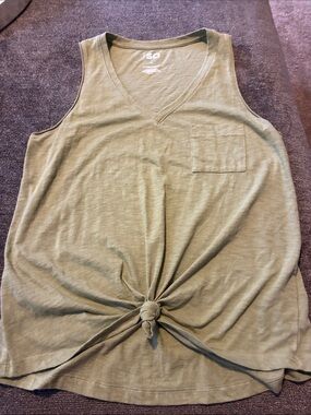 SO Olive V-Neck Knot Front Tank Top size large